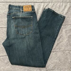 Levi’s Signature S67 Athletic Fit Jeans - W38 L34 (2018, Throttle)